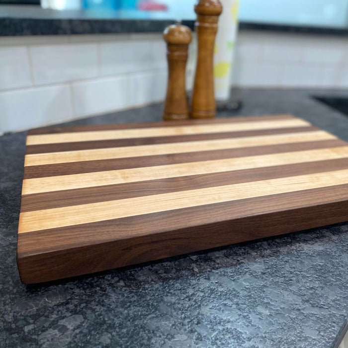 WALNUT AND HARD MAPLE BUTCHER BLOCK CUTTING BOARD